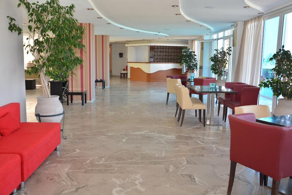 Angela Aparthotel Koszalin Eksteriør bilde